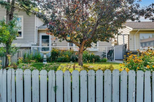 13 Falworth Way Ne, Calgary, AB - Outdoor