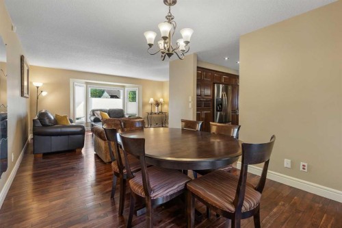 136 Castleglen Way Ne, Calgary, AB - Indoor Photo Showing Dining Room