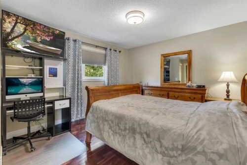 136 Castleglen Way Ne, Calgary, AB - Indoor Photo Showing Bedroom