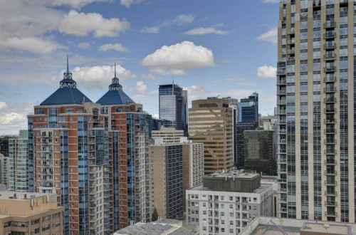 2401-1078 6 Avenue Sw, Calgary, AB - Outdoor With Facade