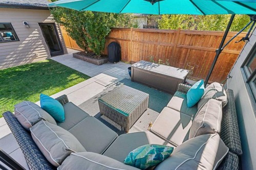 922 5 Street Nw, Calgary, AB - Outdoor