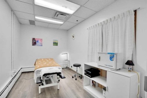 1330 12 Avenue Sw, Calgary, AB 