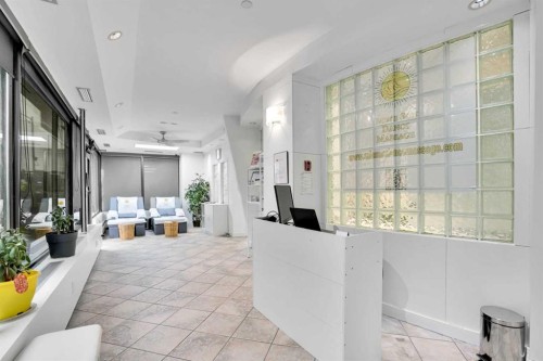 1330 12 Avenue Sw, Calgary, AB 