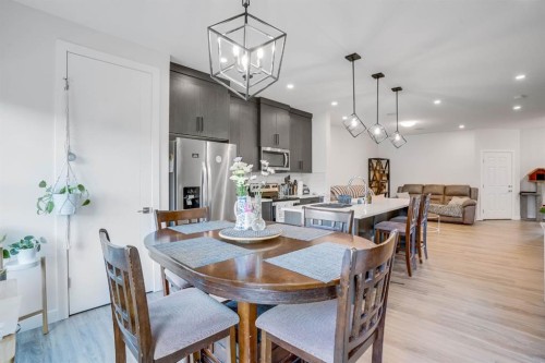 28 Midtown Close Sw, Airdrie, AB - Indoor Photo Showing Dining Room