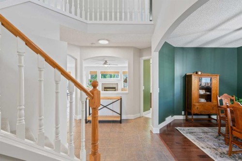 45 Mt Douglas Close Se, Calgary, AB - Indoor Photo Showing Other Room