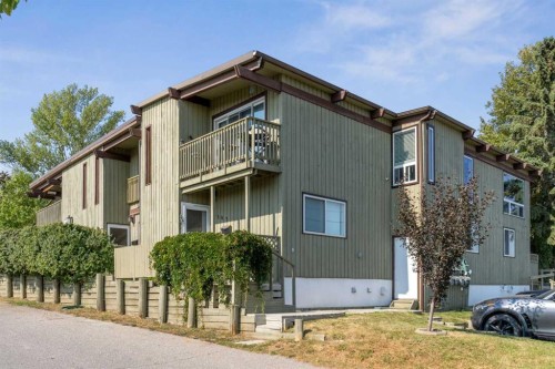 102-7416 Hunterview Drive Nw, Calgary, AB - Outdoor
