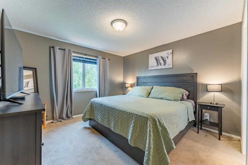 76 Cranfield Place Se, Calgary, AB - Indoor Photo Showing Bedroom