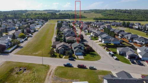 1112 2 Street Ne, Sundre, AB - Outdoor With View