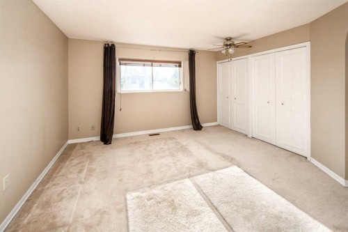 16 Sunhaven Way Se, Calgary, AB - Indoor Photo Showing Other Room
