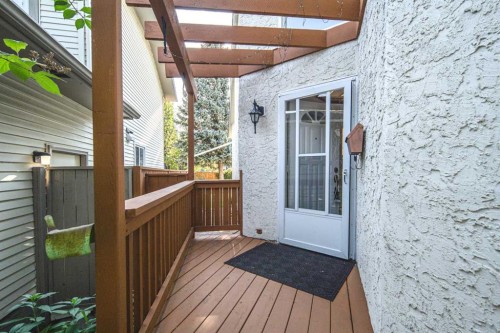 16 Sunhaven Way Se, Calgary, AB - Outdoor With Exterior