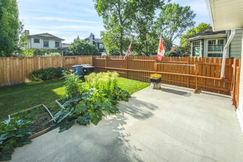 16 Sunhaven Way Se, Calgary, AB - Outdoor