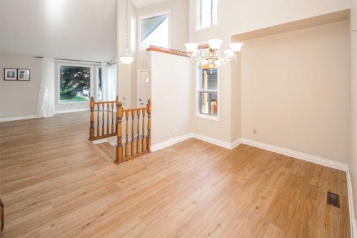 16 Sunhaven Way Se, Calgary, AB - Indoor Photo Showing Other Room