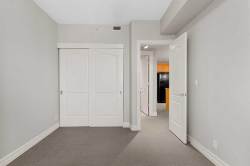 1108-836 15 Avenue Sw, Calgary, AB - Indoor Photo Showing Other Room