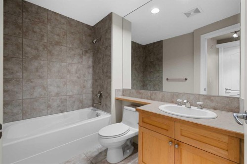 1108-836 15 Avenue Sw, Calgary, AB - Indoor Photo Showing Bathroom