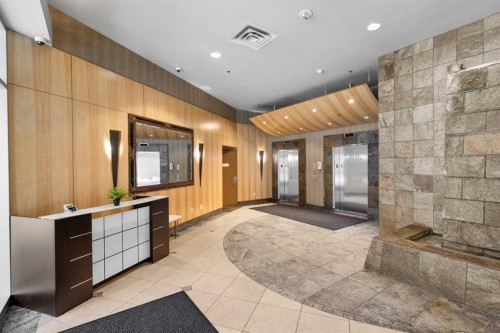 1108-836 15 Avenue Sw, Calgary, AB - Indoor Photo Showing Other Room