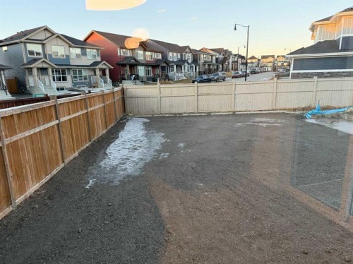 51 Sunrise Heath, Cochrane, AB - Outdoor