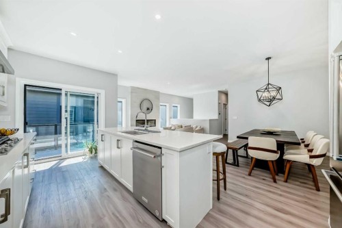 1941 Mahogany Boulevard Se, Calgary, AB - Indoor Photo Showing Kitchen