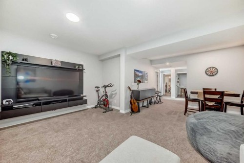1941 Mahogany Boulevard Se, Calgary, AB - Indoor Photo Showing Living Room