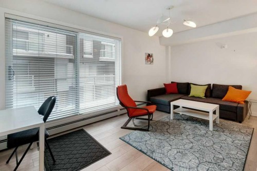 206-3130 Thirsk Street Nw, Calgary, AB - Indoor