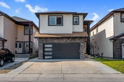 217 Taralake Manor NE Calgary, AB T3J 0N2