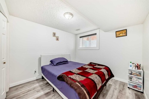 49 Taravista Way Ne, Calgary, AB - Indoor Photo Showing Bedroom