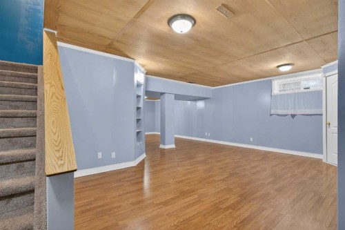 47 Mt Apex Crescent Se, Calgary, AB - Indoor Photo Showing Other Room