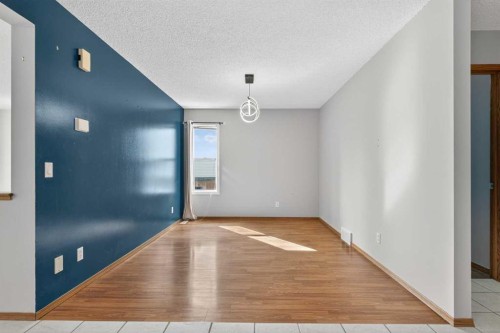 47 Mt Apex Crescent Se, Calgary, AB - Indoor Photo Showing Other Room