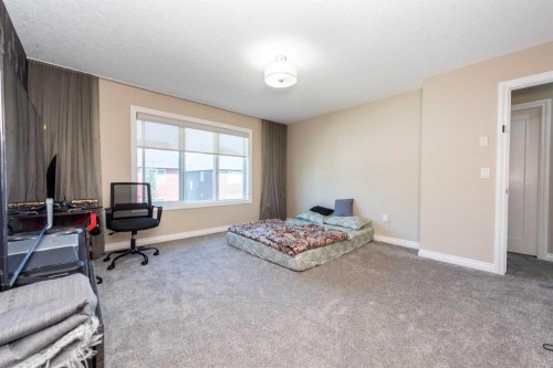 287 Baywater Way Sw, Airdrie, AB - Indoor Photo Showing Bedroom