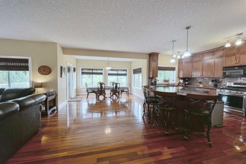 66 Crystal Green Drive, Okotoks, AB - Indoor