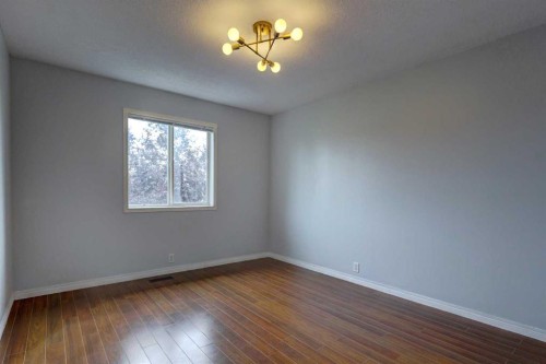162 Prestwick Landing Se, Calgary, AB - Indoor Photo Showing Other Room
