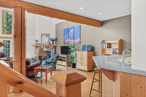 18 Juniper Ridge, Canmore, AB - Indoor