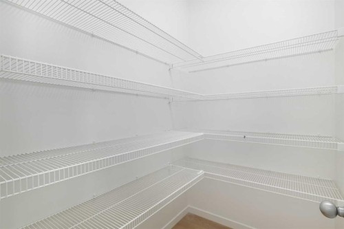 449 Hotchkiss Drive Se, Calgary, AB - Indoor With Storage