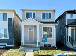 449 Hotchkiss Drive SE Calgary, AB T3S 0S8