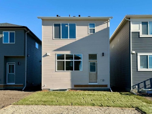 449 Hotchkiss Drive Se, Calgary, AB - Outdoor With Exterior