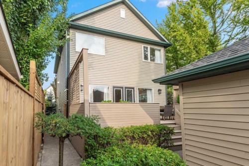 4702 21 Street Sw, Calgary, AB - Outdoor With Exterior