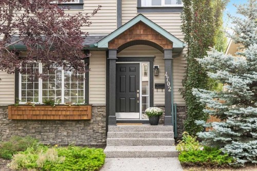 4702 21 Street Sw, Calgary, AB - Outdoor