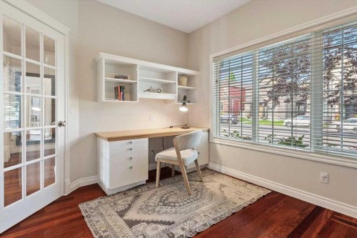 4702 21 Street Sw, Calgary, AB - Indoor