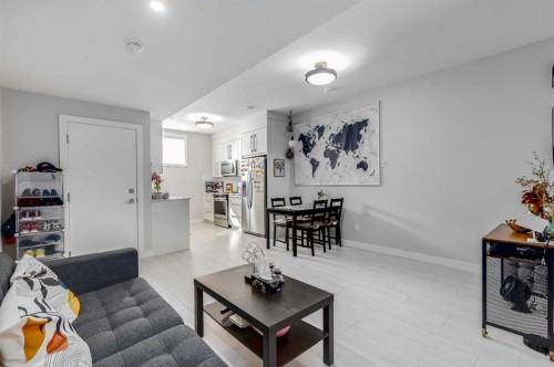 104 Red Embers Manor Ne, Calgary, AB - Indoor Photo Showing Living Room