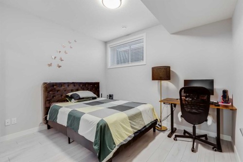 104 Red Embers Manor Ne, Calgary, AB - Indoor Photo Showing Bedroom
