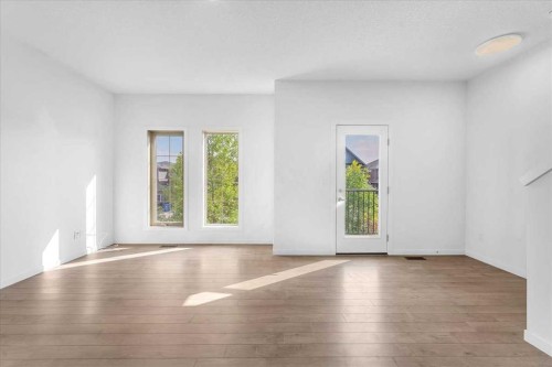 417 Legacy Boulevard Se, Calgary, AB - Indoor