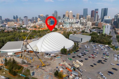 204-305 18 Avenue Sw, Calgary, AB - Outdoor With View