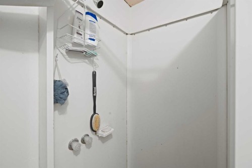 1521 44 Street Se, Calgary, AB - 