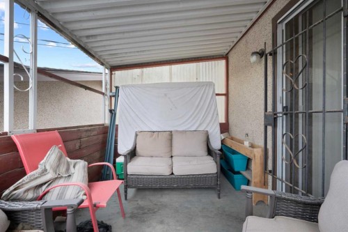 1521 44 Street Se, Calgary, AB - Outdoor With Exterior