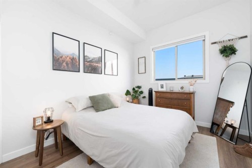 407-488 7 Avenue Ne, Calgary, AB - Indoor Photo Showing Bedroom