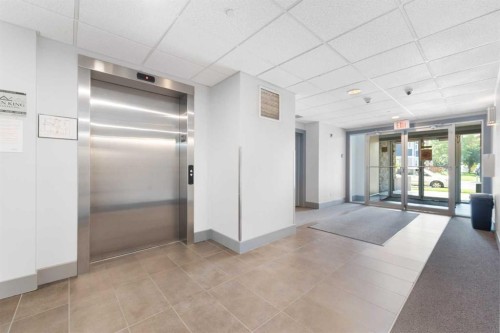 407-488 7 Avenue Ne, Calgary, AB - Indoor Photo Showing Other Room