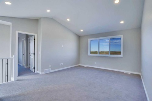 305 Lucas Place Nw, Calgary, AB - Indoor Photo Showing Other Room