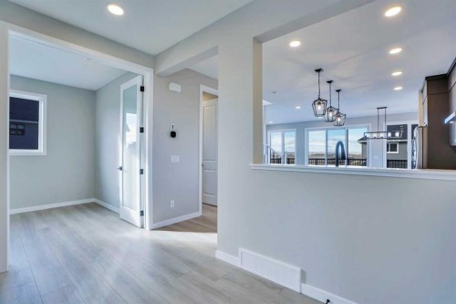 305 Lucas Place Nw, Calgary, AB - Indoor Photo Showing Other Room