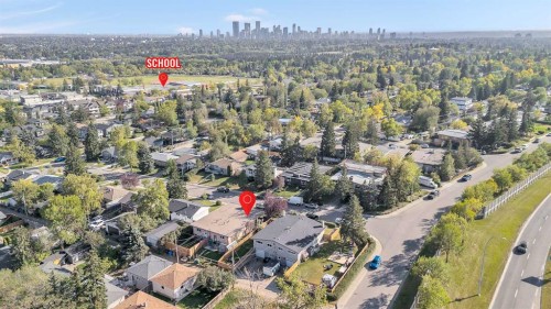 28 Hilton Avenue Nw, Calgary, AB - Outdoor With View
