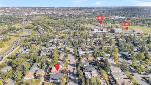28 Hilton Avenue Nw, Calgary, AB - Outdoor With View