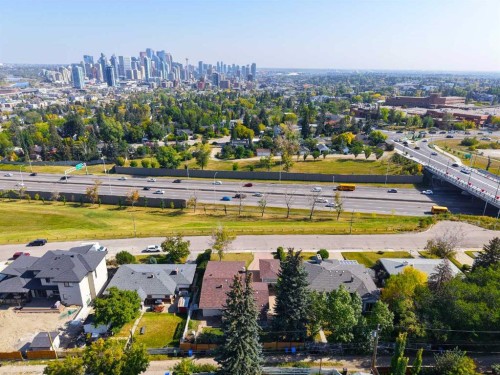 1721 22 Street Sw, Calgary, AB - Outdoor With View